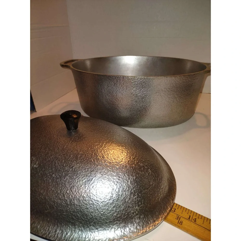 Vintage Club Aluminum Hammercraft Oval Dutch Oven Roaster with Lid Silver 6qt
